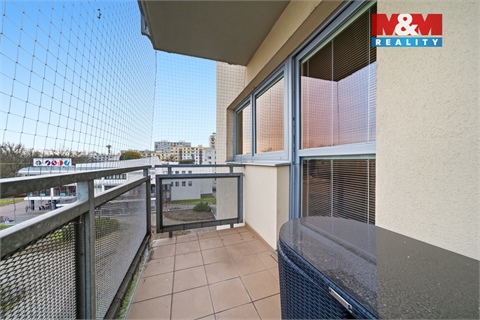 Prodej bytu 2kk, 77 m² - 26