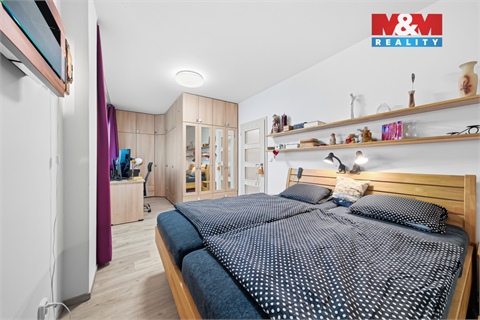Prodej bytu 2kk, 77 m² 18