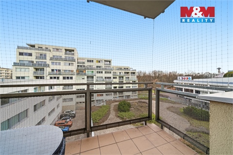 Prodej bytu 2kk, 77 m² - 24