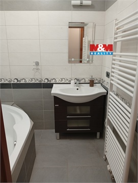 Pronájem bytu 3+1, 84 m² 0