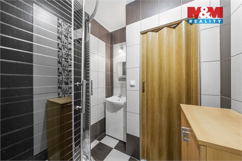 Prodej bytu 2kk, 41 m² - 18