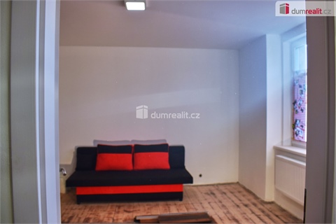 Prodej bytu 2+1, 42 m² 8