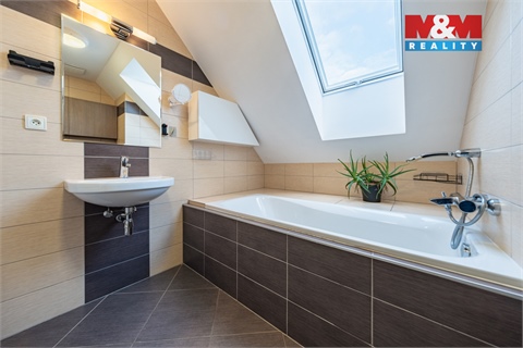 Pronájem bytu 3kk, 109 m² 4