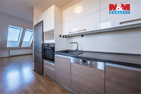 Pronájem bytu 3kk, 109 m² 2