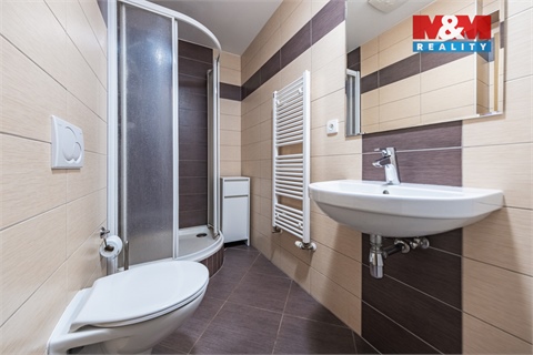 Pronájem bytu 3kk, 109 m² 16