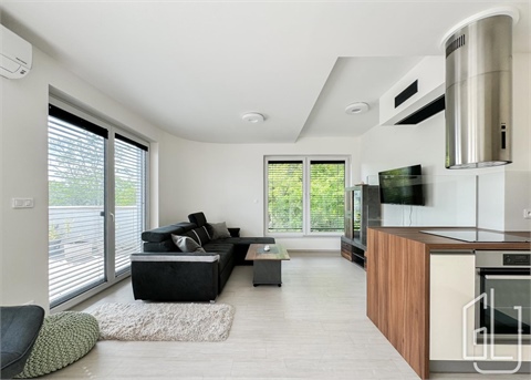 Pronájem bytu 2kk, 95 m² 0