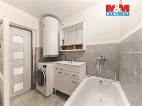 Prodej rodinného domu, 74 m² 10