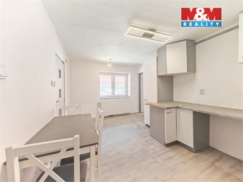Prodej rodinného domu, 74 m² 8
