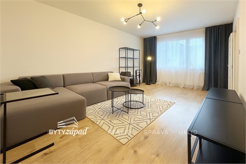 Pronájem bytu 3+1, 84 m² 2