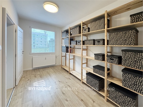 Pronájem bytu 3+1, 84 m² 12