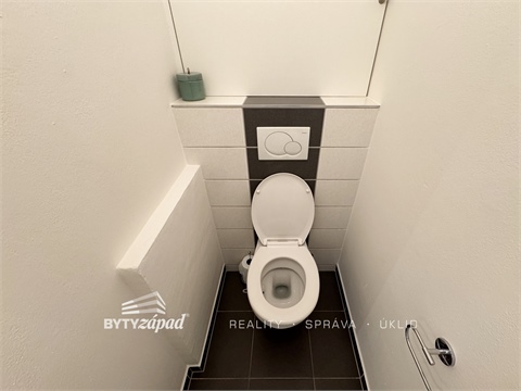 Pronájem bytu 3+1, 84 m² 16