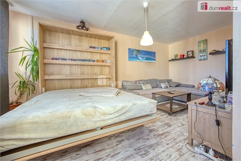 Prodej bytu 2+1, 52 m² 8