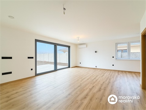 Prodej rodinného domu, 171 m² - 0