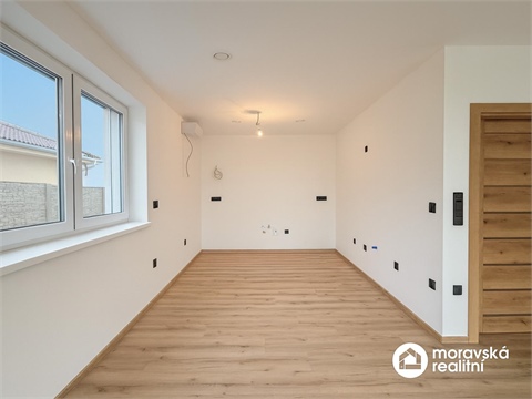 Prodej rodinného domu, 171 m² 4