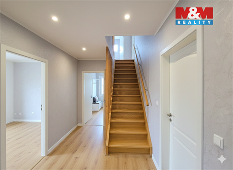 Prodej rodinného domu, 140 m² - 18