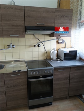 Pronájem bytu 4kk, 90 m² 0