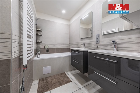 Prodej bytu 3+1, 70 m² 16