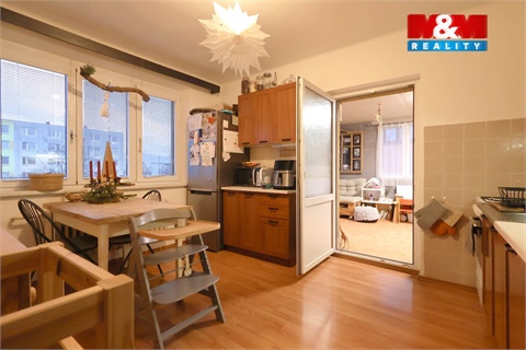 Prodej rodinného domu, 196 m² 6