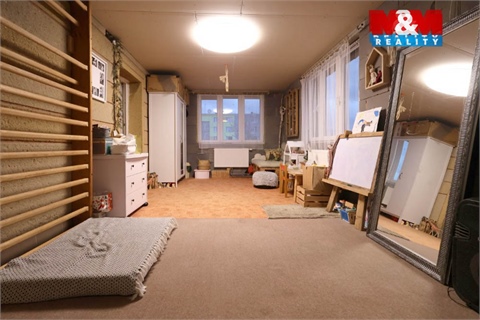 Prodej rodinného domu, 196 m² 14