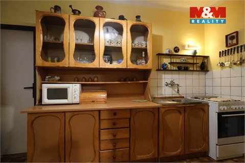 Prodej rodinného domu, 196 m² 10