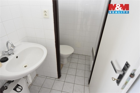 Pronájem obchodních prostor, 36 m² 4