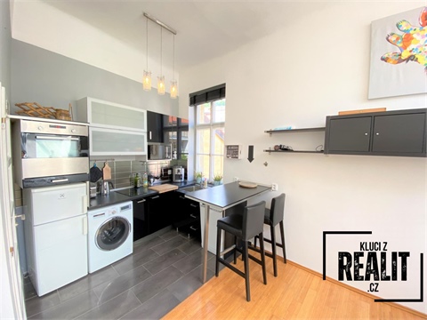 Pronájem atypického bytu, 37 m² 4