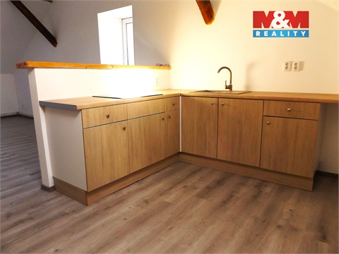 Pronájem bytu 2+1, 80 m² 10