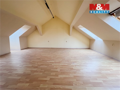 Prodej obchodních prostor, 400 m² - 2