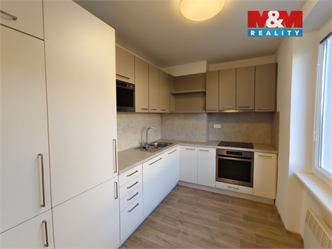 Pronájem bytu 3kk, 73 m² 6