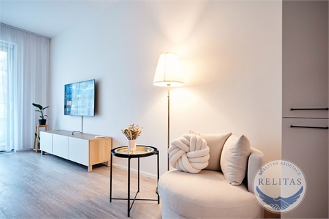 Pronájem bytu 1kk, 37 m² 2