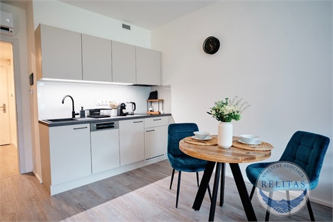 Pronájem bytu 1kk, 37 m² - 0