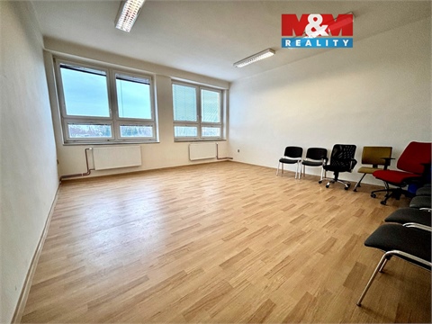 Pronájem kanceláře, 35 m² 0