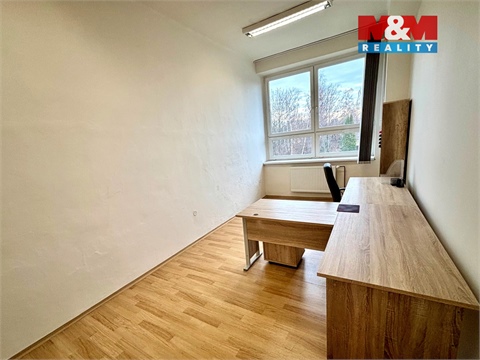 Pronájem kanceláře, 55 m² - 2