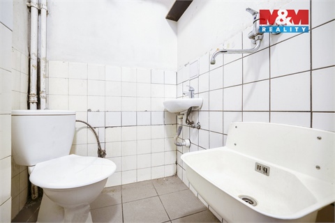 Pronájem obchodních prostor, 33 m² 8