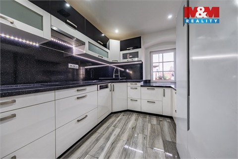 Prodej rodinného domu, 197 m² 26