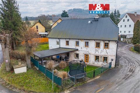 Prodej rodinného domu, 197 m² 0