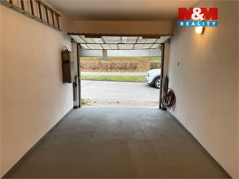 Pronájem garáže, 18 m² - 0