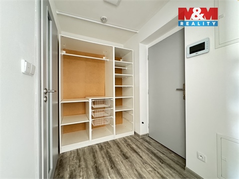 Pronájem bytu 1kk, 35 m² - 8