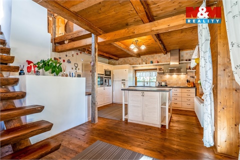 Prodej rodinného domu, 279 m² - 0