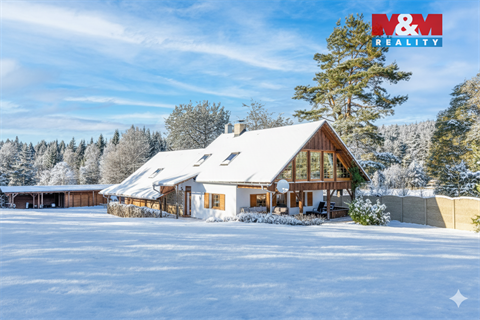 Prodej rodinného domu, 279 m² - 14