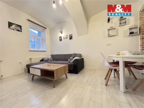 Prodej rodinného domu, 110 m² - 2