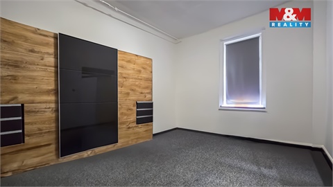 Prodej komerčního objektu, 453 m² 10