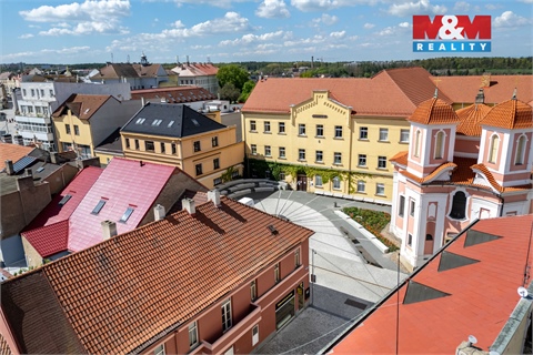 Prodej komerčního objektu, 453 m² 16