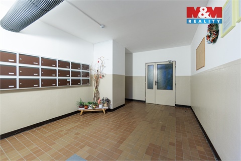 Prodej bytu 1+1, 36 m² 8