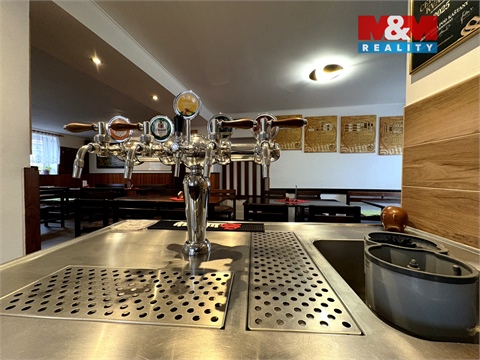 Prodej restaurace, 438 m² 26