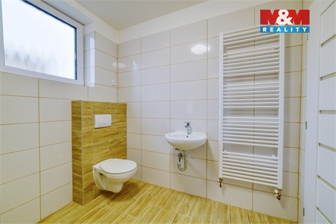 Prodej rodinného domu, 218 m² - 18