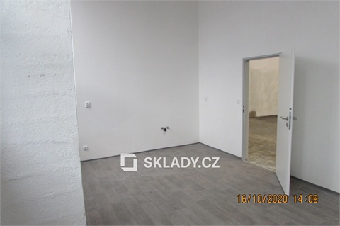 Pronájem skladu / haly, 500 m² 6