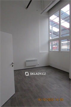 Pronájem skladu / haly, 500 m² - 4