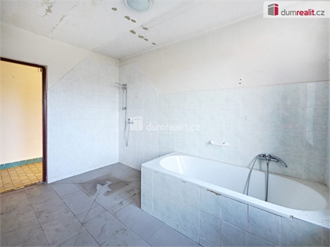 Prodej rodinného domu, 140 m² - 8