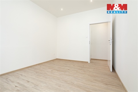 Pronájem bytu 2kk, 45 m² - 2